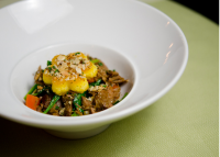 /album/galerie-de-photos/braised-lamb-orange-sage-spinach-almond-picatta-and-crispy-polenta-png/
